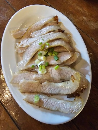 คอหมูย่าง