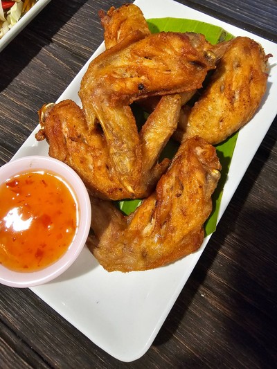 ปีกไก่ทอด