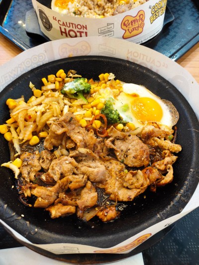 ยากินิกุหมู+ไข่