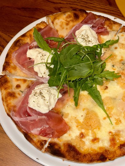 Pizza Burrata