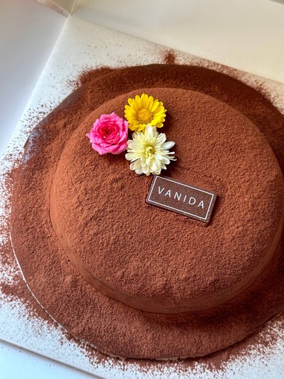 Molten Chocolate Cake
