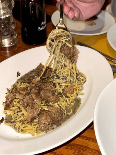 tagliolini al tartufo