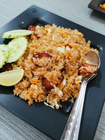 อาหาร หรือ เครื่องดื่ม