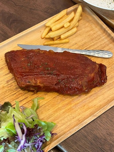 สเต็กบาร์บีคิวซี่โครงหมู