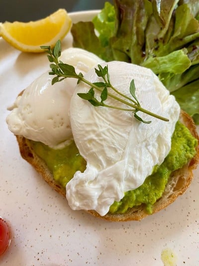 Smashed Avocado with Poached Eggs