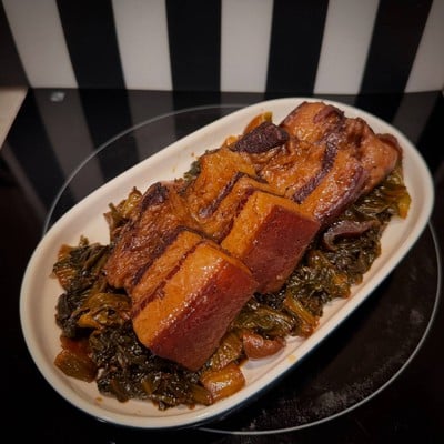 หมูสามชั้นตุ๋นผักกาดดอง