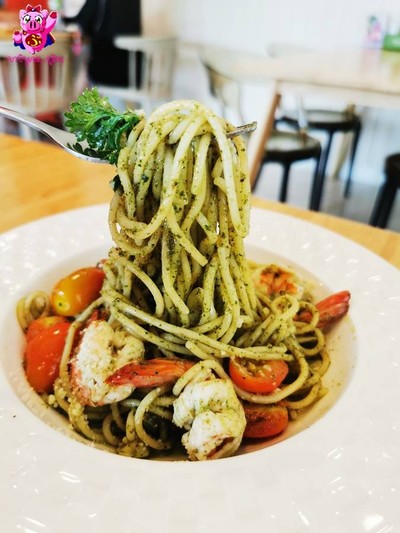 สปาเกตตี้เพสโต้กุ้งสด