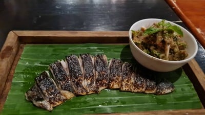 ป่นปลาซาบะย่าง