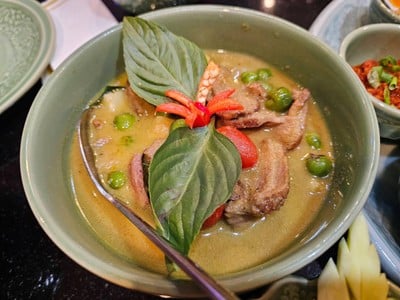 ครัวอาจารย์สายหยุด & หมอทราย