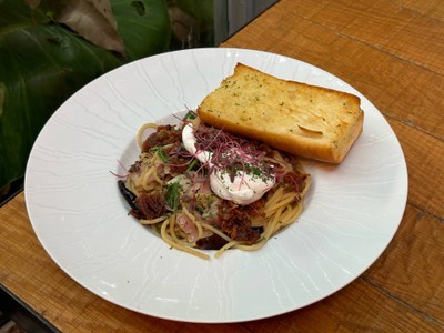 Bacon & Garlic Spaghetti