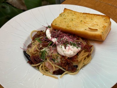 Bacon & Garlic Spaghetti