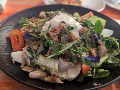 Grilled Chicken Salad สลัดไก่ย่าง