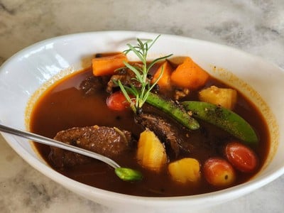 สตูลิ้นวัว