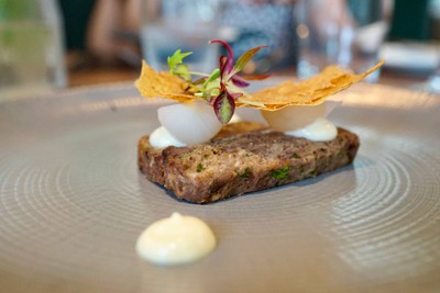 อาหาร หรือ เครื่องดื่ม