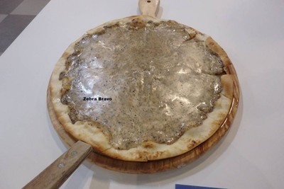 พิซซ่าทรัฟเฟิล