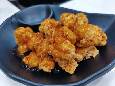 อาหาร หรือ เครื่องดื่ม