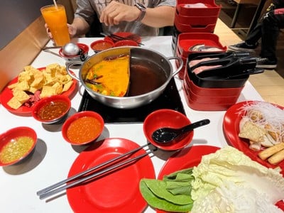 สุกี้ ชาบู