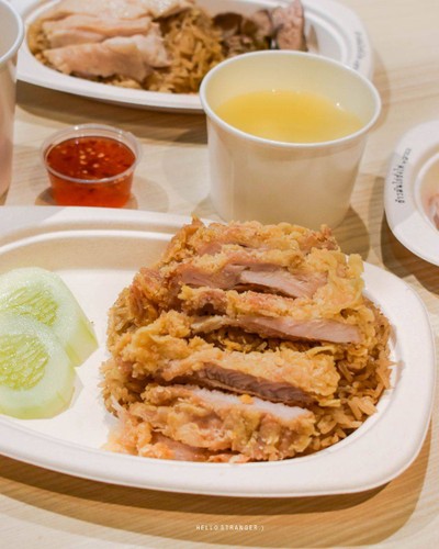 ข้าวมันไก่ซั่งไห่ สูตรต้นตำรับจากเซี่ยงไฮ้ - มาร์เช่ ทองหล่อ