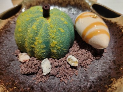 อาหาร หรือ เครื่องดื่ม