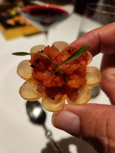 อาหาร หรือ เครื่องดื่ม