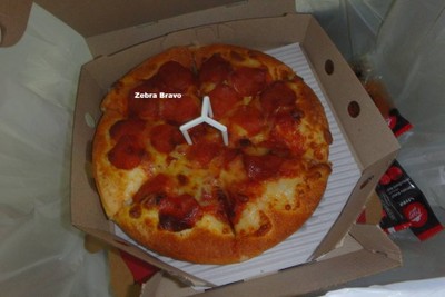 พิซซ่าเปปเปอโรนี ถาดกลาง