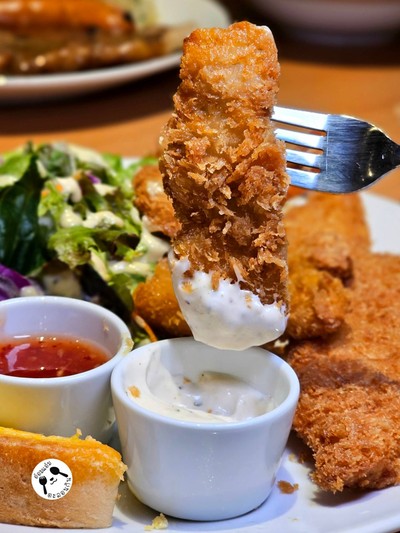 อาหาร หรือ เครื่องดื่ม