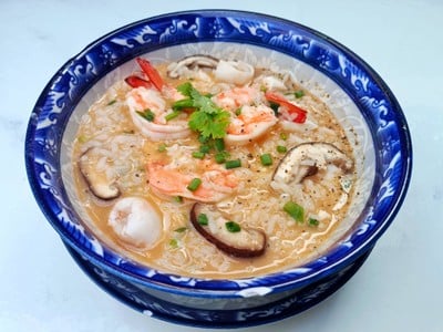 ข้าวต้มไข่เค็มซีฟู้ด