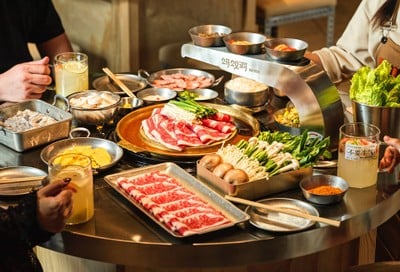 บรรยากาศ Ant cave  -