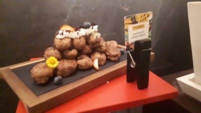 อาหาร หรือ เครื่องดื่ม