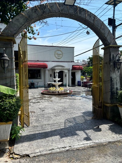 หน้าร้าน