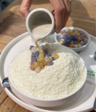 Salty Egg Yolk Bua-loi Bingsu