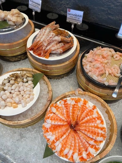 NAMA Japanese and seafood buffet Centara Grand Central World ชั้น 24