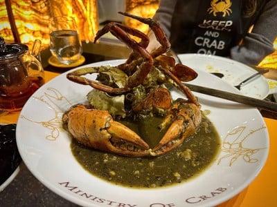 GARLIC CHILLI CRAB