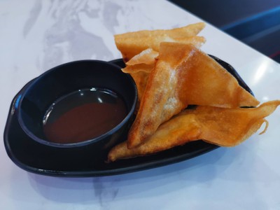 อาหาร หรือ เครื่องดื่ม