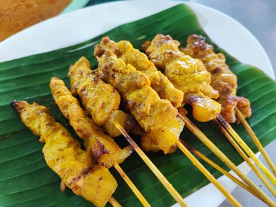 หมูสะเต๊ะ