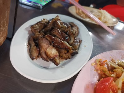 อาหาร หรือ เครื่องดื่ม