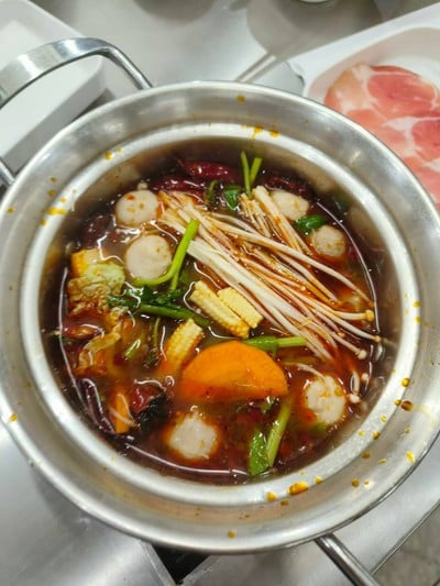 อาหาร หรือ เครื่องดื่ม