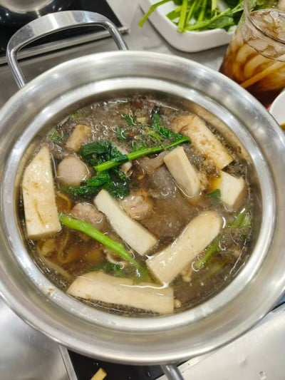 อาหาร หรือ เครื่องดื่ม