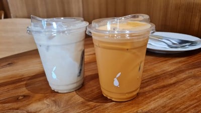 อาหาร หรือ เครื่องดื่ม