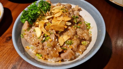ข้าวหน้าเนื้อ