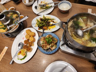 อาหาร หรือ เครื่องดื่ม