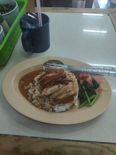 ข้าวหน้าเป็ดย่าง