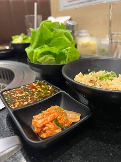 อาหาร หรือ เครื่องดื่ม