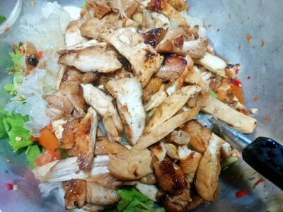 วิธีทำ ยำไก่ย่าง 🌶️ วิธีทำ ยำไก่ย่าง 🌶️