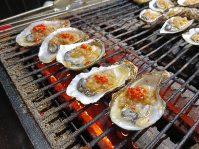 Zhanjiang Grilled Oyster