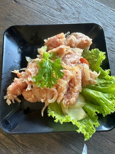 แหนมหมกใบตอง