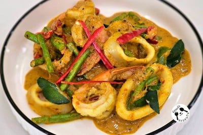 สะตอผัดพริกแกงร้อยเกาะ