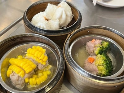 หมูข้าวโพด