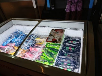 อาหาร หรือ เครื่องดื่ม