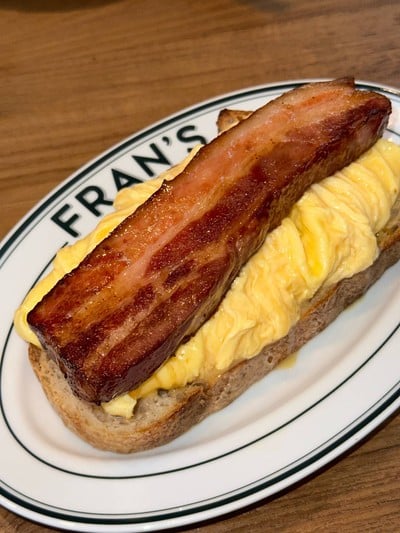 FRAN’S  Sukhumvit 49